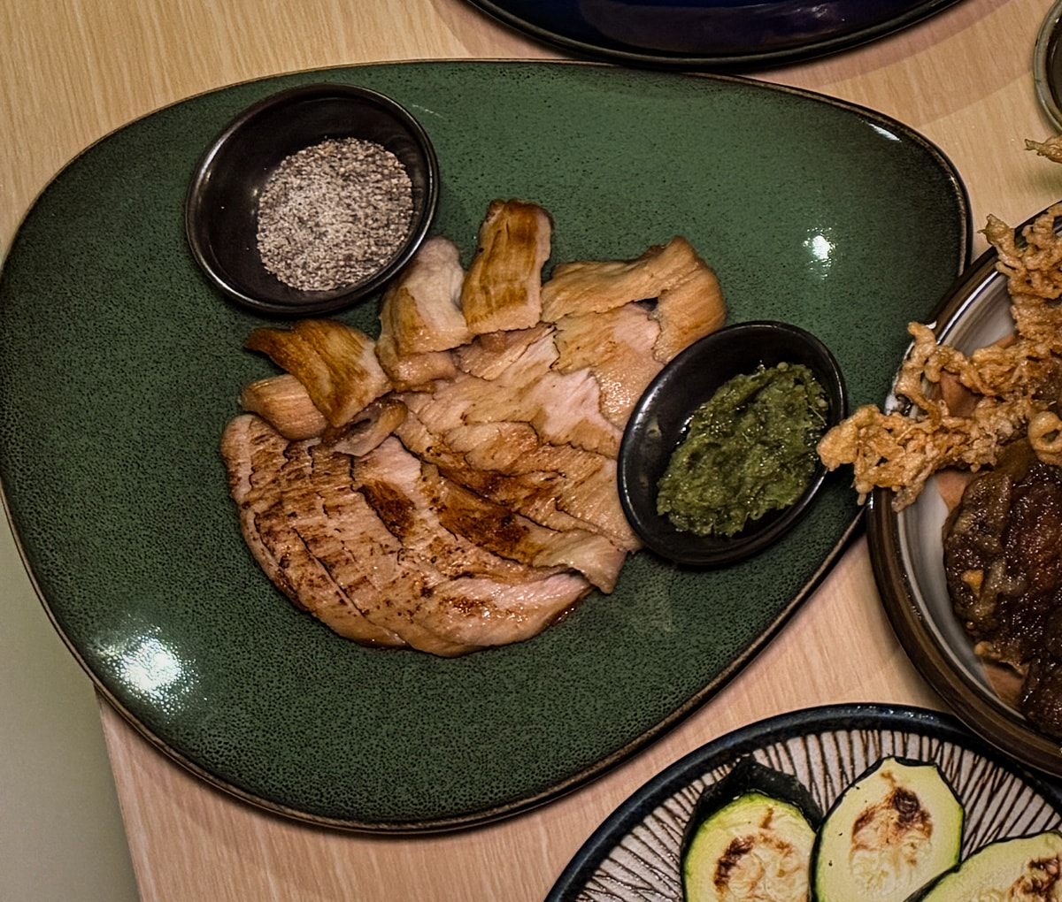 【一咻逆isshoni】台北大安區美食推薦,主打日式煎餃的人氣居酒屋,一系列餐點不踩雷,信義安和聚會餐廳 - 第36張圖 【一咻逆isshoni】台北大安區美食推薦,主打日式煎餃的人氣居酒屋,一系列餐點不踩雷,信義安和聚會餐廳