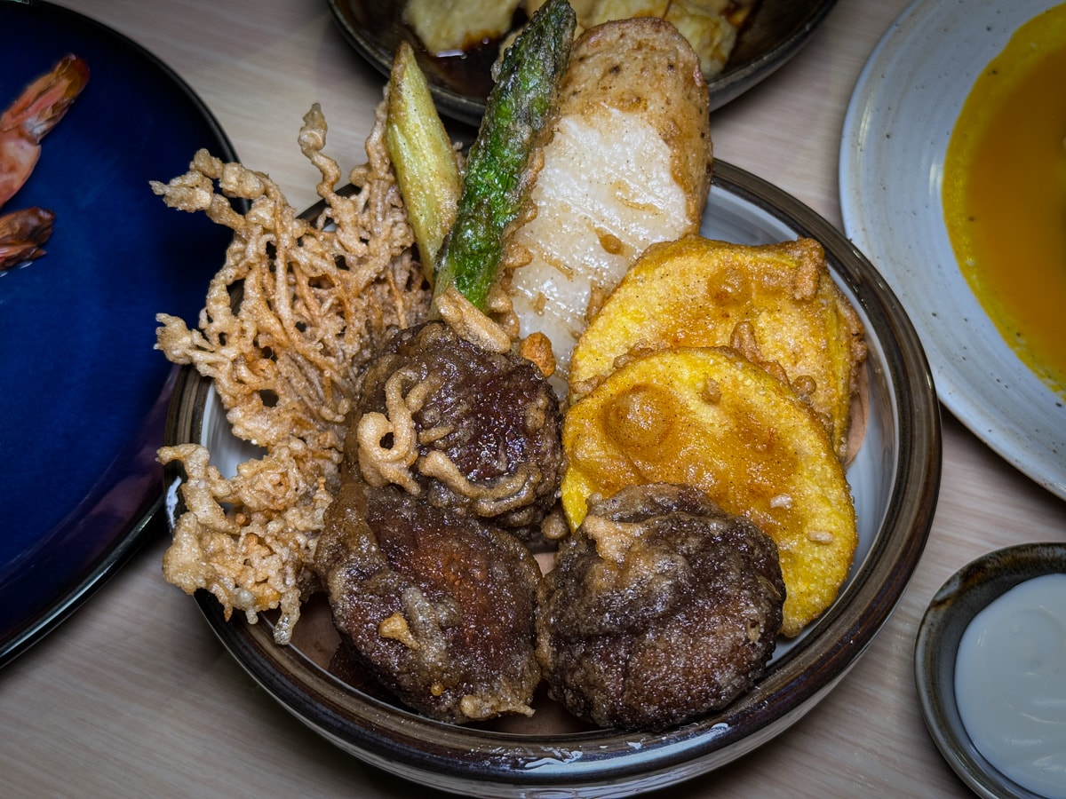 【一咻逆isshoni】台北大安區美食推薦,主打日式煎餃的人氣居酒屋,一系列餐點不踩雷,信義安和聚會餐廳 - 第32張圖 【一咻逆isshoni】台北大安區美食推薦,主打日式煎餃的人氣居酒屋,一系列餐點不踩雷,信義安和聚會餐廳