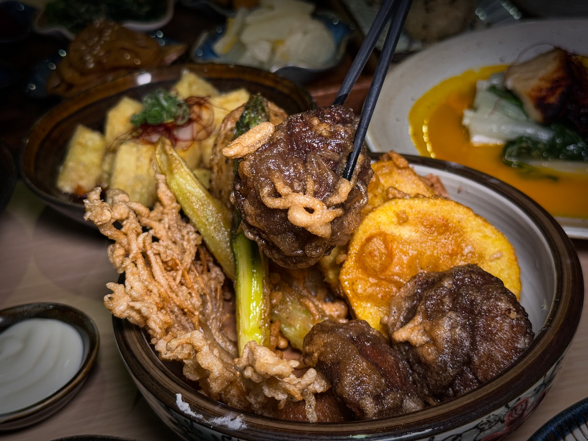 【一咻逆isshoni】台北大安區美食推薦,主打日式煎餃的人氣居酒屋,一系列餐點不踩雷,信義安和聚會餐廳 - 第33張圖 【一咻逆isshoni】台北大安區美食推薦,主打日式煎餃的人氣居酒屋,一系列餐點不踩雷,信義安和聚會餐廳