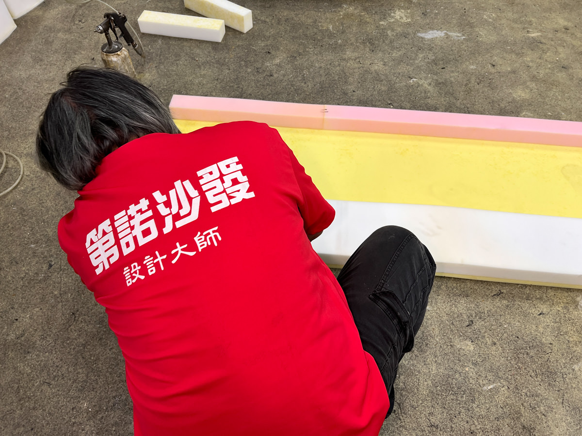 【第諾沙發】台北沙發推薦，台灣在地深耕40年最頂級的沙發設計大師，人氣熱銷米蘭二代沙發，極度細緻的客製化沙發推薦！