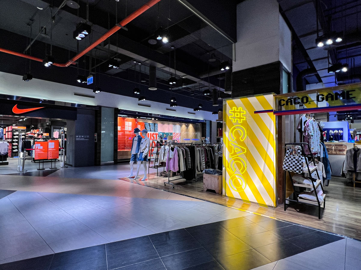 【義大世界購物廣場】全國首創品牌直營OutletMall，超過700個品牌進駐，高雄人氣網美打卡景點推薦！