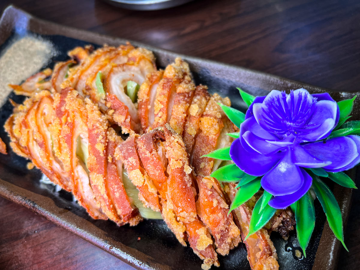 【百匯窯烤雞餐廳】宜蘭必吃超人氣餐廳！蟬聯十大好食獎二連霸，龍眼木窯烤雞的極致美味！