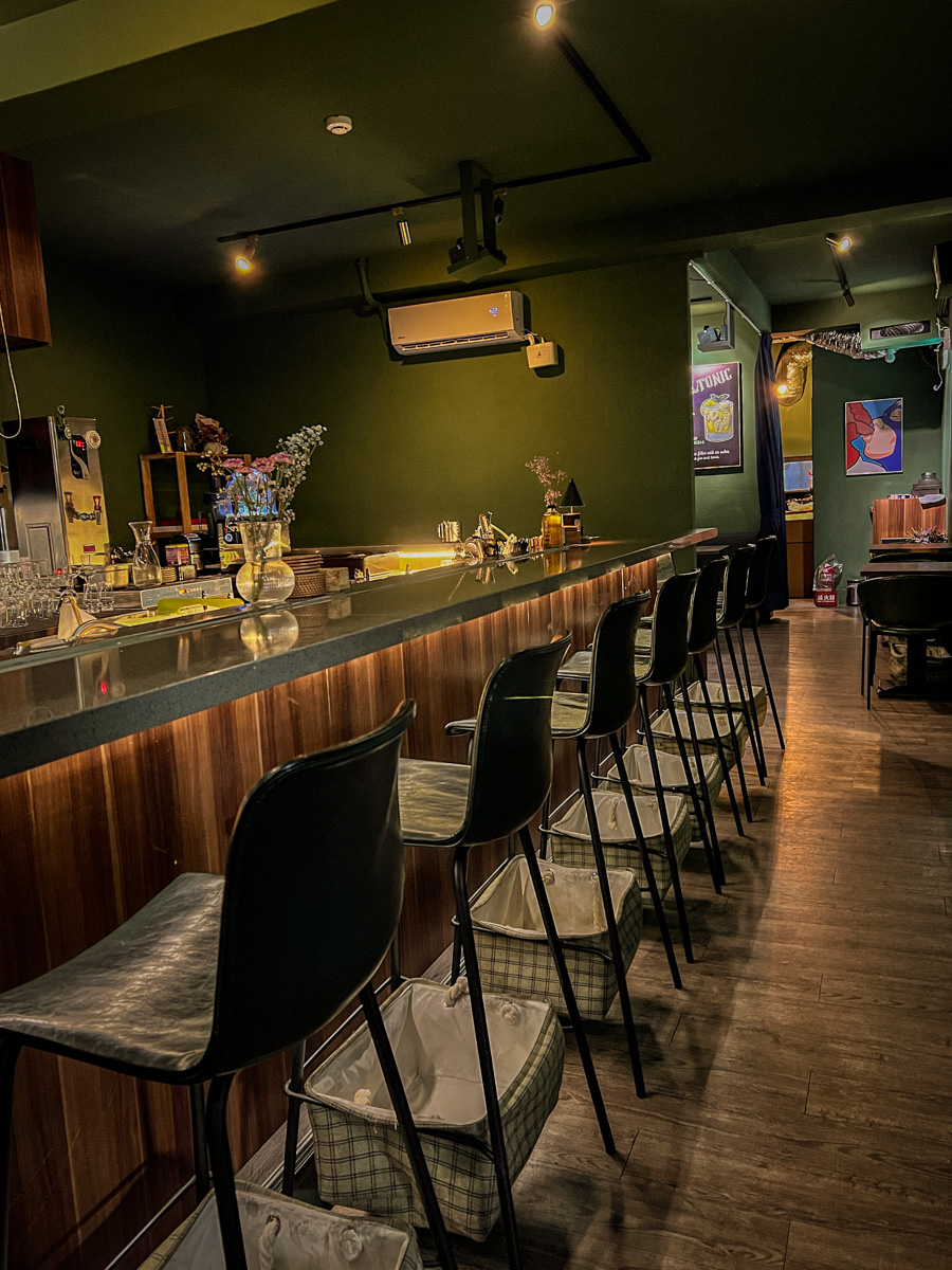 【木餐酒館 Wood Bistro】板橋新埔餐酒館推薦,創意料理與特色調酒的美食饗宴,板橋在地最溫馨的聚會餐廳! - 第5張圖 【木餐酒館 Wood Bistro】板橋新埔餐酒館推薦,創意料理與特色調酒的美食饗宴,板橋在地最溫馨的聚會餐廳!