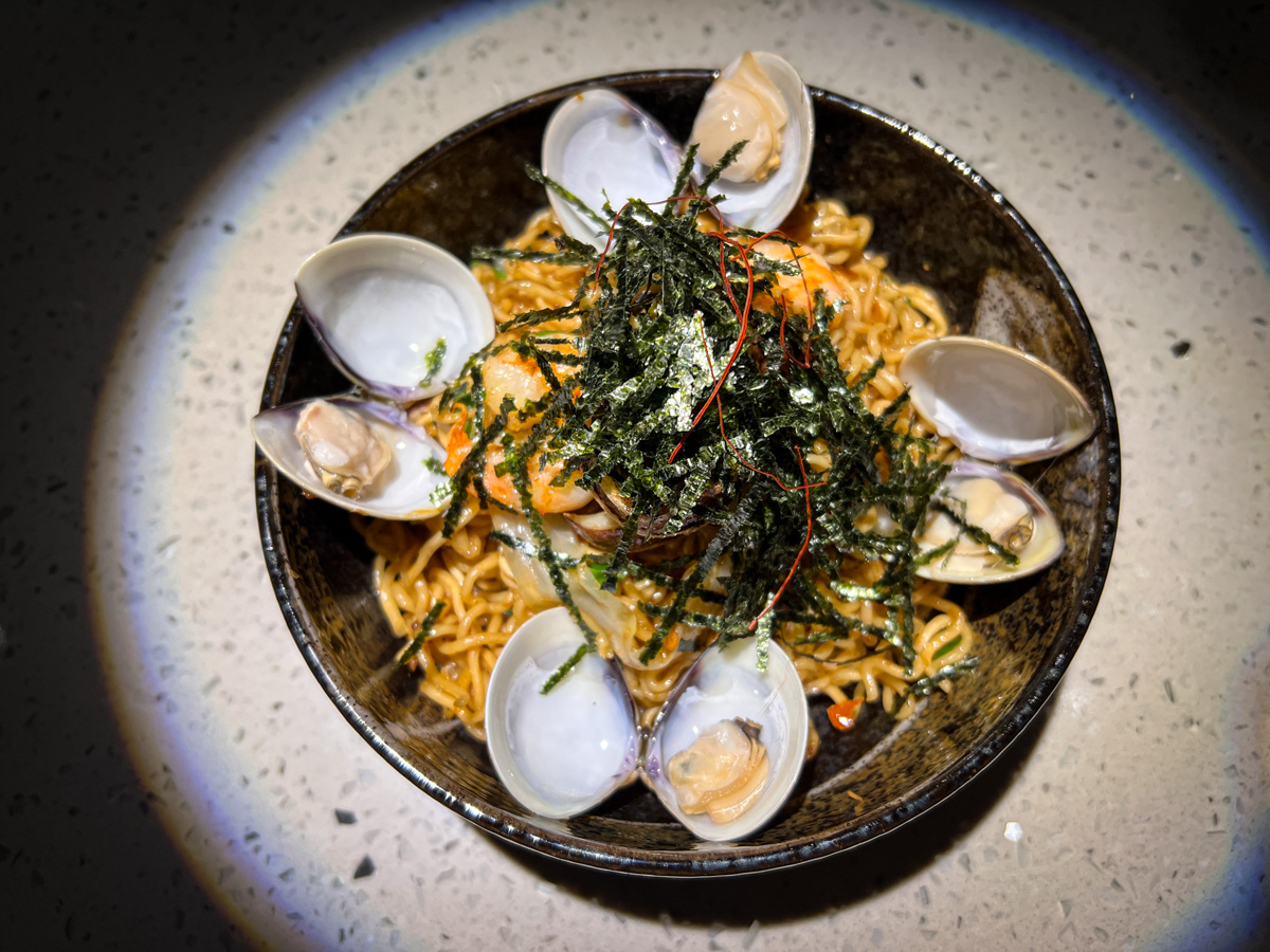【村餐酒館 Village Bistro】新莊網美餐酒館推薦，莊園風格創意料理，捷運幸福站必喝的新莊特色調酒