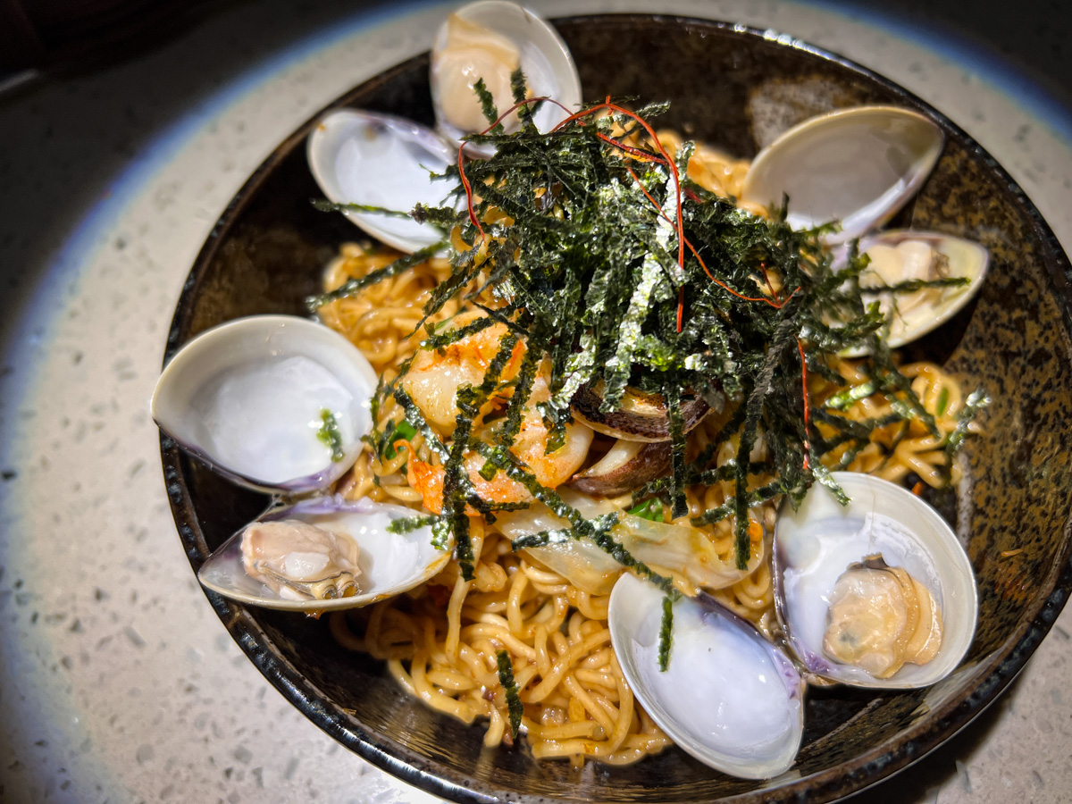 【村餐酒館 Village Bistro】新莊網美餐酒館推薦，莊園風格創意料理，捷運幸福站必喝的新莊特色調酒