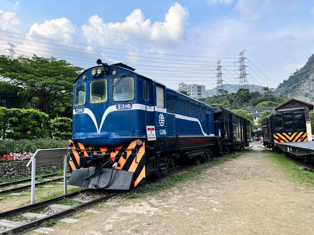 【車珵】南投集集支線最美景點，一年四季都好拍，遊走車埕老街、林班道逛街DIY一次滿足！