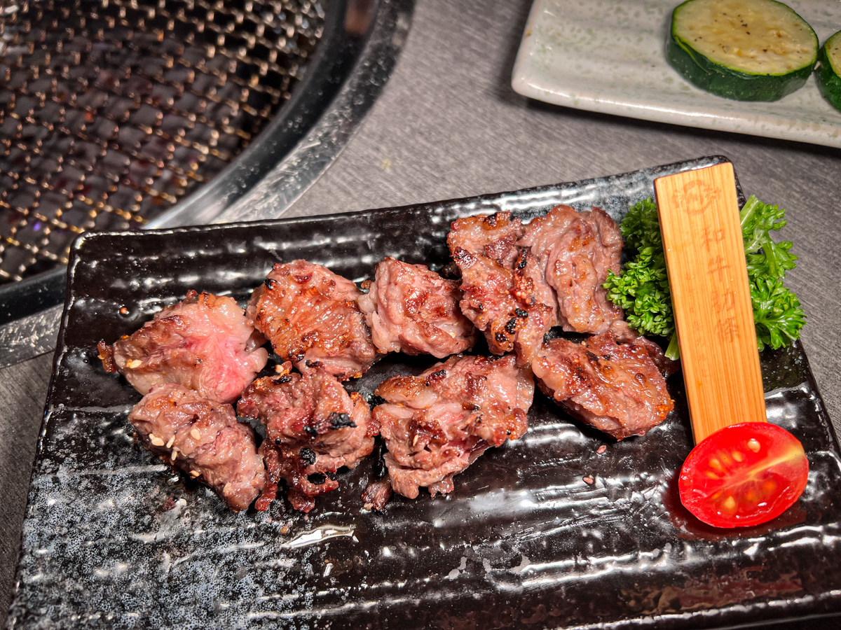 【豆町村燒肉】台北人氣燒肉美食推薦,專人代烤的極致美味饗宴,嚴選新鮮頂級食材,完整體現日本職人精神! - 第46張圖 【豆町村燒肉】台北人氣燒肉美食推薦,專人代烤的極致美味饗宴,嚴選新鮮頂級食材,完整體現日本職人精神!