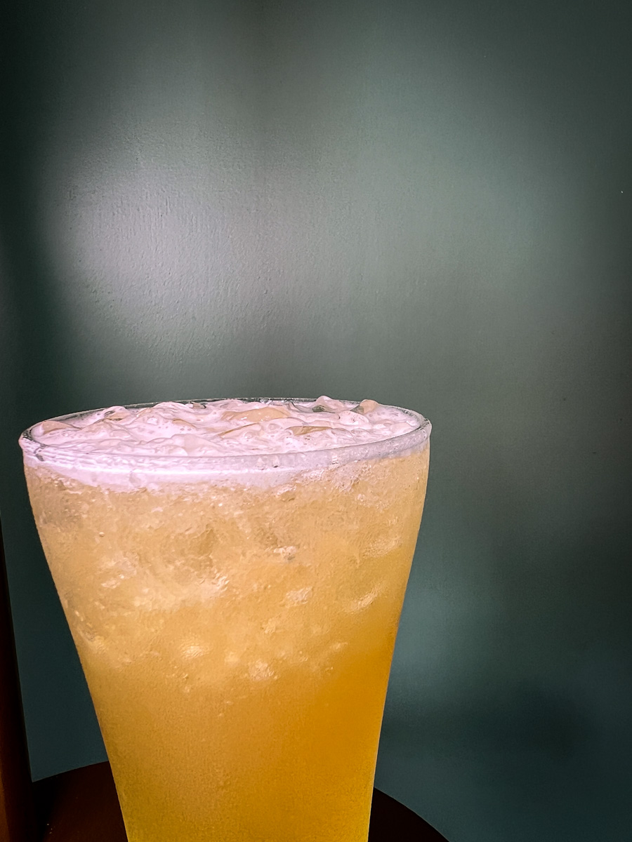 【沫茗手作茶專売】台北東區人氣飲料店推薦，全台獨家銀河系抹茶飲，飲料界最強黑馬，真材實料一喝上癮！