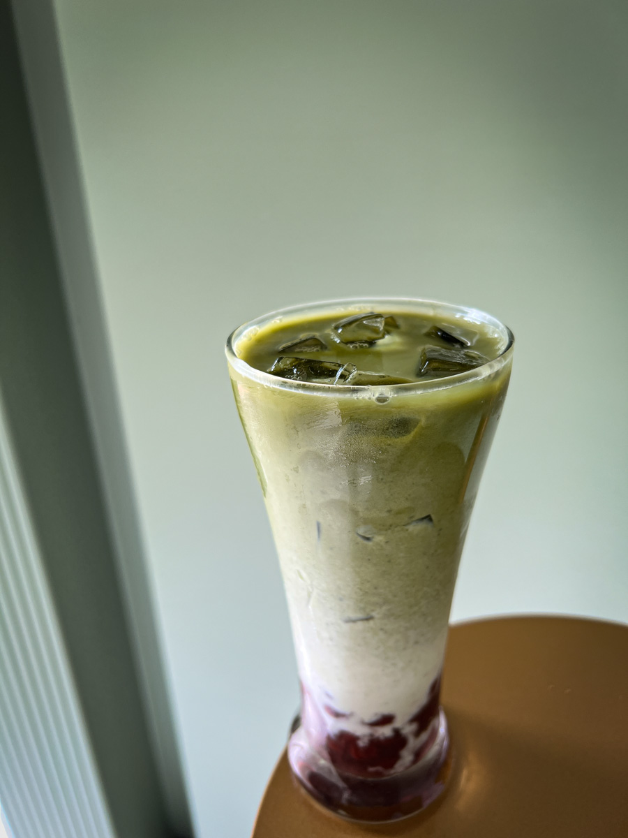 【沫茗手作茶專売】台北東區人氣飲料店推薦，全台獨家銀河系抹茶飲，飲料界最強黑馬，真材實料一喝上癮！