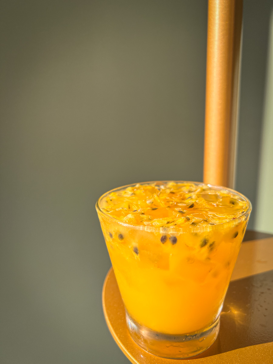 【沫茗手作茶專売】台北東區人氣飲料店推薦，全台獨家銀河系抹茶飲，飲料界最強黑馬，真材實料一喝上癮！