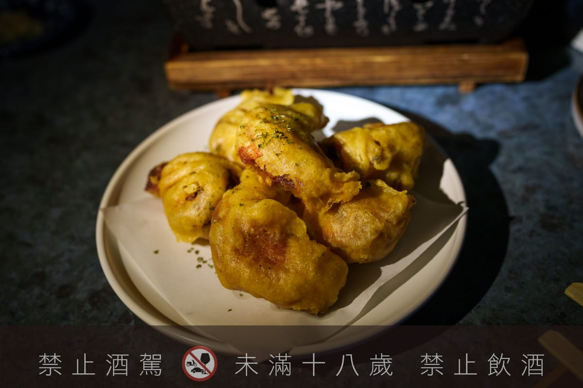 【無心戒酒互助會-同溫層俱樂部】台北西門最熱門餐酒館推薦，特色必點Bucket桶調酒、同溫層特調，西門包場聚會餐廳首選！