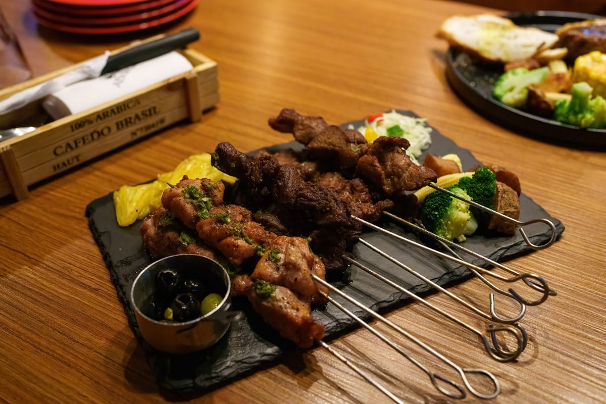 【ABV 加勒比海餐酒館】台北東區特色餐酒館推薦，人氣必吃中南美洲烤肉，正宗加勒比海美食饗宴！台北東區聚會餐廳新地標