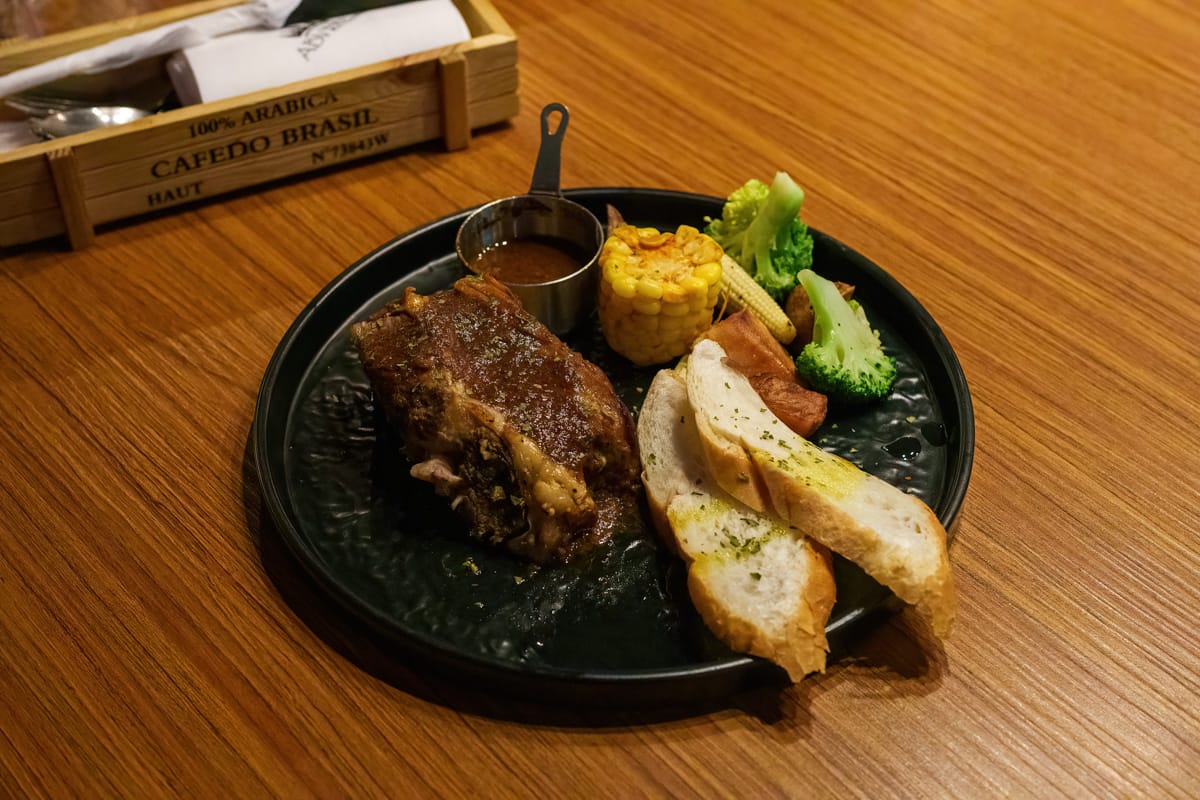 【ABV 加勒比海餐酒館】台北東區特色餐酒館推薦，人氣必吃中南美洲烤肉，正宗加勒比海美食饗宴！台北東區聚會餐廳新地標