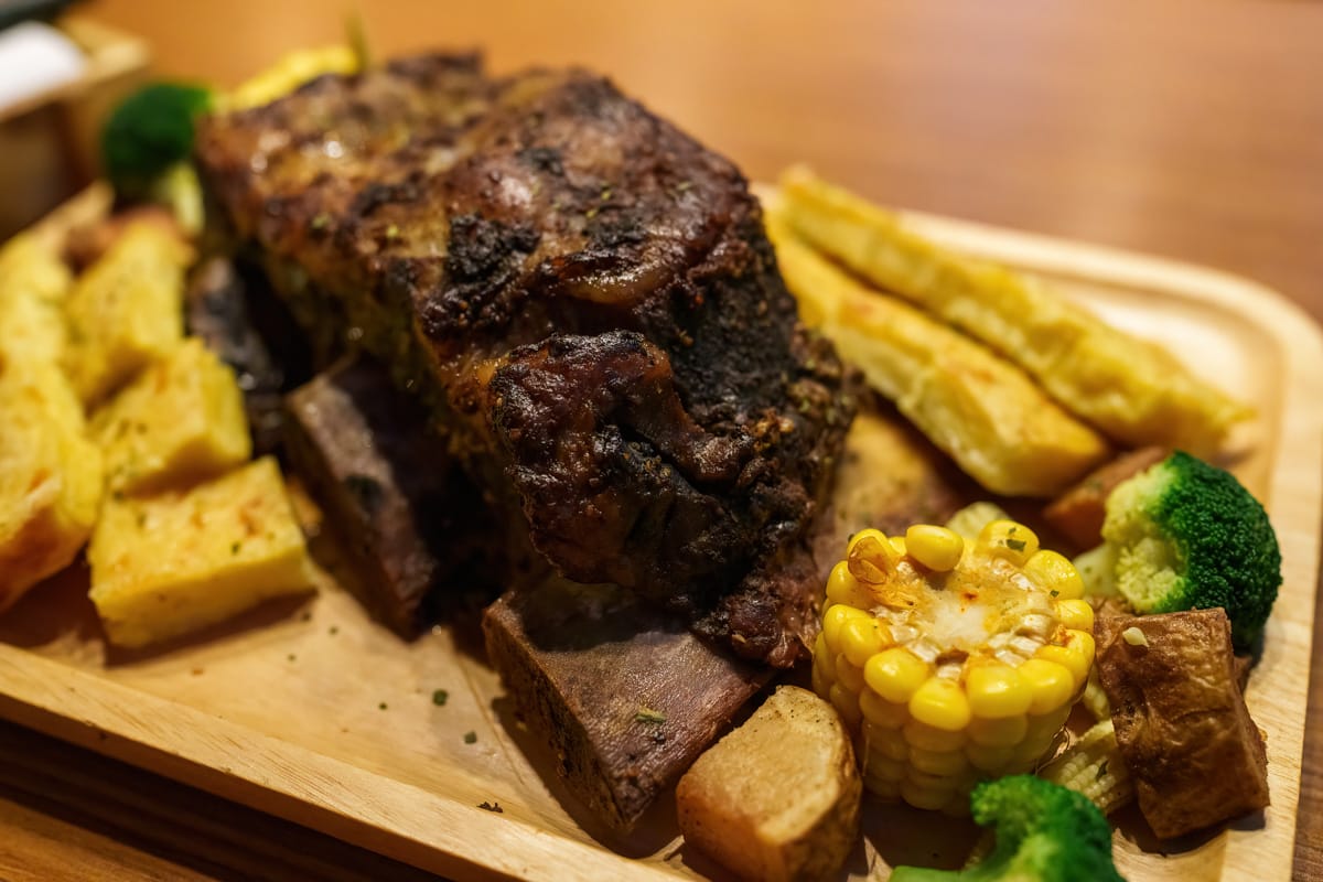 【ABV 加勒比海餐酒館】台北東區特色餐酒館推薦，人氣必吃中南美洲烤肉，正宗加勒比海美食饗宴！台北東區聚會餐廳新地標