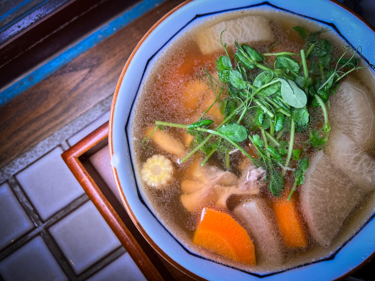 【迷迷路食堂】金瓜石必吃隱藏美食,線上預約才吃的到!超豐盛雞湯定食450元附配菜,飽足感滿分兼顧營養! - 第17張圖 【迷迷路食堂】金瓜石必吃隱藏美食,線上預約才吃的到!超豐盛雞湯定食450元附配菜,飽足感滿分兼顧營養!