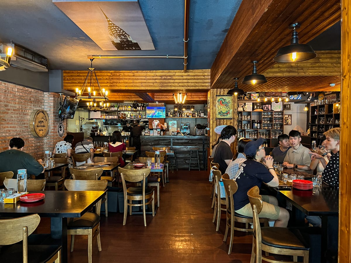 【ABV 地中海餐酒館 台北創始店】台北超高CP值早午餐推薦,319元享受地中海早午餐美味饗宴,打造台北人氣破表的聚會餐廳! - 第7張圖 【ABV 地中海餐酒館 台北創始店】台北超高CP值早午餐推薦,319元享受地中海早午餐美味饗宴,打造台北人氣破表的聚會餐廳!