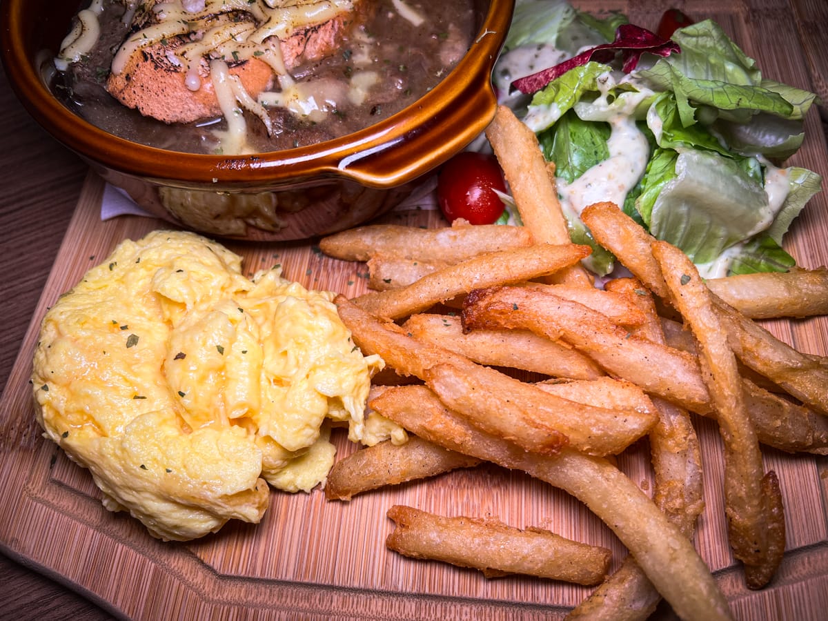 【ABV 地中海餐酒館 台北創始店】台北超高CP值早午餐推薦,319元享受地中海早午餐美味饗宴,打造台北人氣破表的聚會餐廳! - 第39張圖 【ABV 地中海餐酒館 台北創始店】台北超高CP值早午餐推薦,319元享受地中海早午餐美味饗宴,打造台北人氣破表的聚會餐廳!