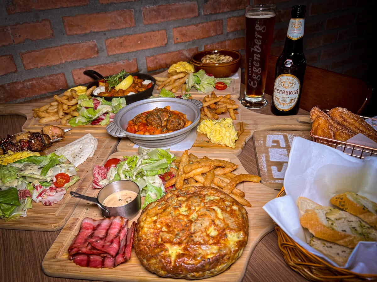 【ABV 地中海餐酒館 台北創始店】台北超高CP值早午餐推薦,319元享受地中海早午餐美味饗宴,打造台北人氣破表的聚會餐廳! - 第26張圖 【ABV 地中海餐酒館 台北創始店】台北超高CP值早午餐推薦,319元享受地中海早午餐美味饗宴,打造台北人氣破表的聚會餐廳!