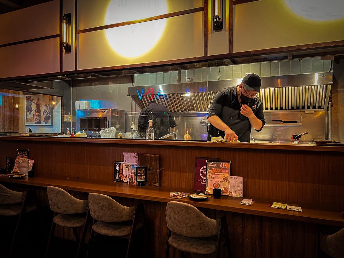 【ABV 日式居酒館】林口人氣必吃餐酒館美食推薦，職人手藝復刻一系列日本道地經典名物料理！