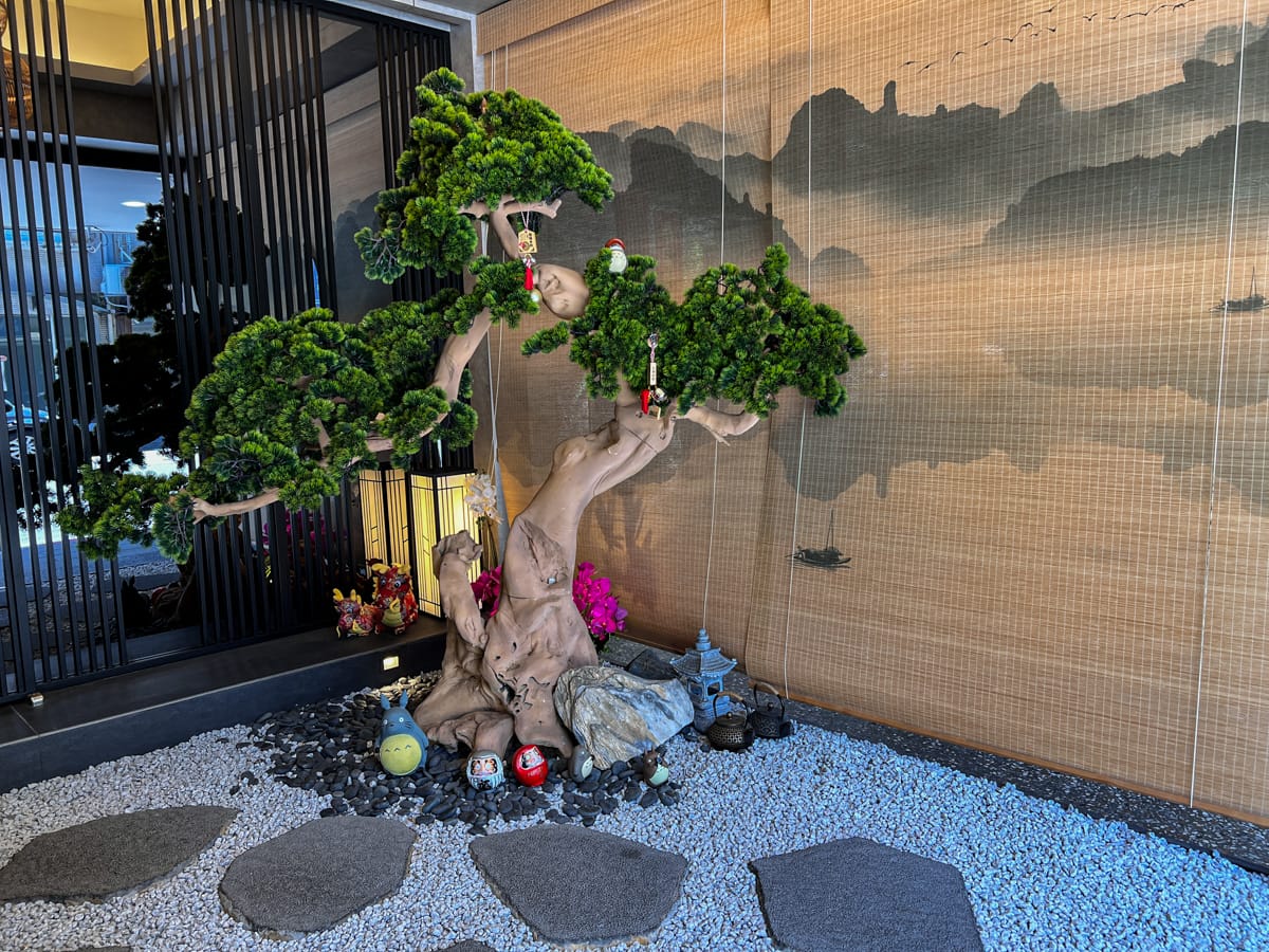 【二本松涮涮屋】台北大安頂級火鍋美食推薦，大啖北海道夢幻花咲蟹最新套餐！專人桌邊服務，傳承日本二本松頂級天然火鍋首選！