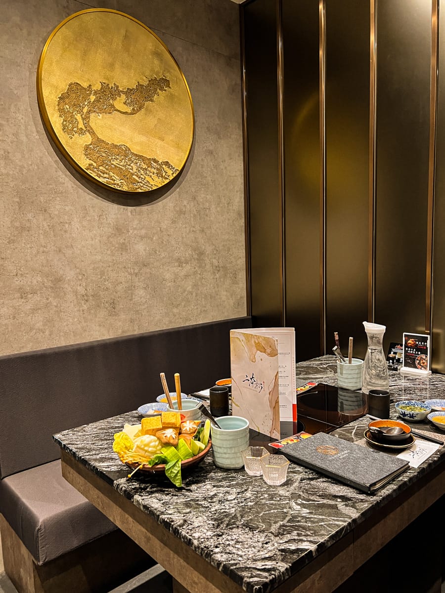 【二本松涮涮屋】台北大安頂級火鍋美食推薦，大啖北海道夢幻花咲蟹最新套餐！專人桌邊服務，傳承日本二本松頂級天然火鍋首選！