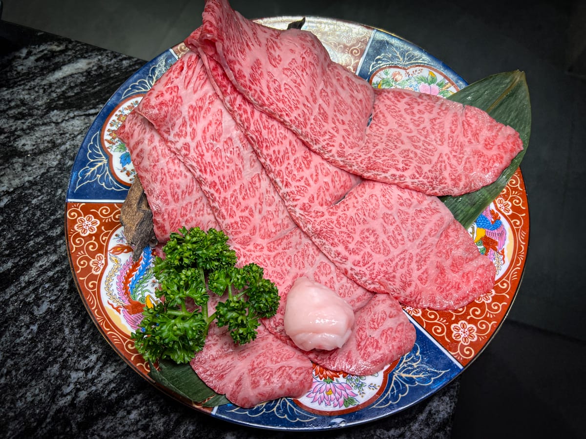 【二本松涮涮屋】台北大安頂級火鍋美食推薦，大啖北海道夢幻花咲蟹最新套餐！專人桌邊服務，傳承日本二本松頂級天然火鍋首選！