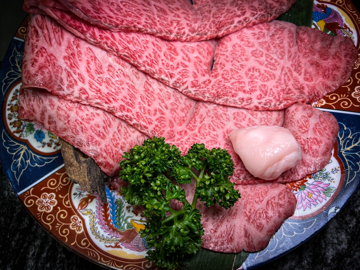 【二本松涮涮屋】台北大安頂級火鍋美食推薦，大啖北海道夢幻花咲蟹最新套餐！專人桌邊服務，傳承日本二本松頂級天然火鍋首選！