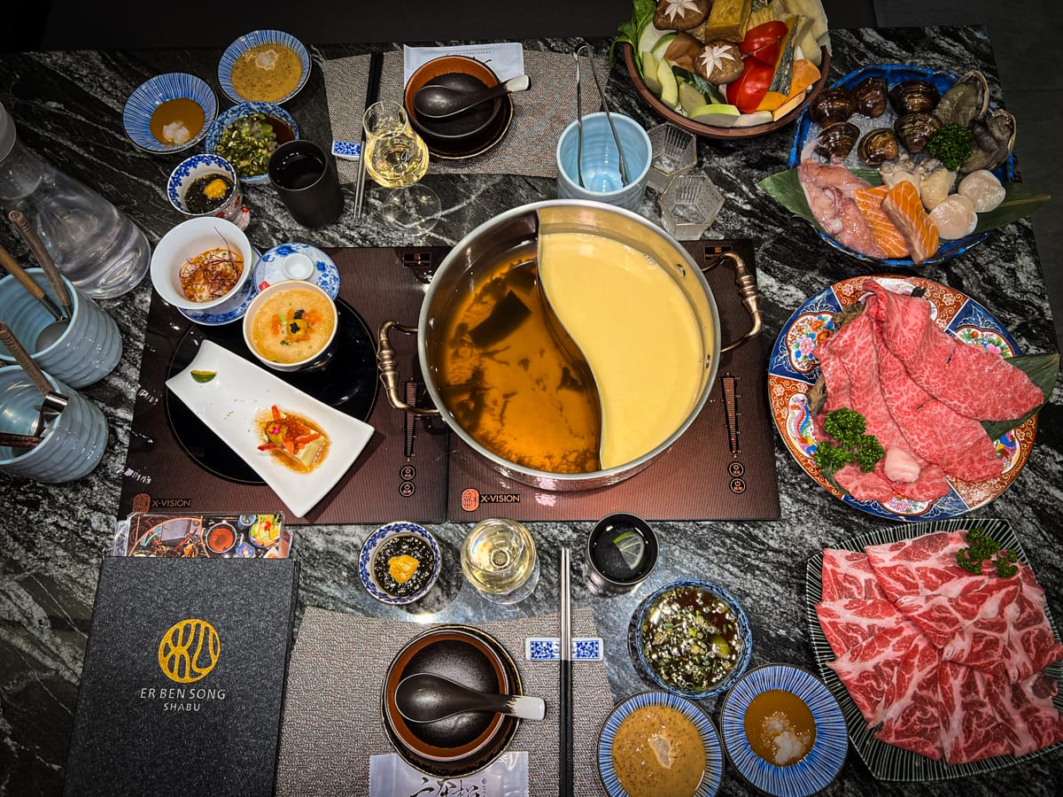 【二本松涮涮屋】台北大安頂級火鍋美食推薦，大啖北海道夢幻花咲蟹最新套餐！專人桌邊服務，傳承日本二本松頂級天然火鍋首選！