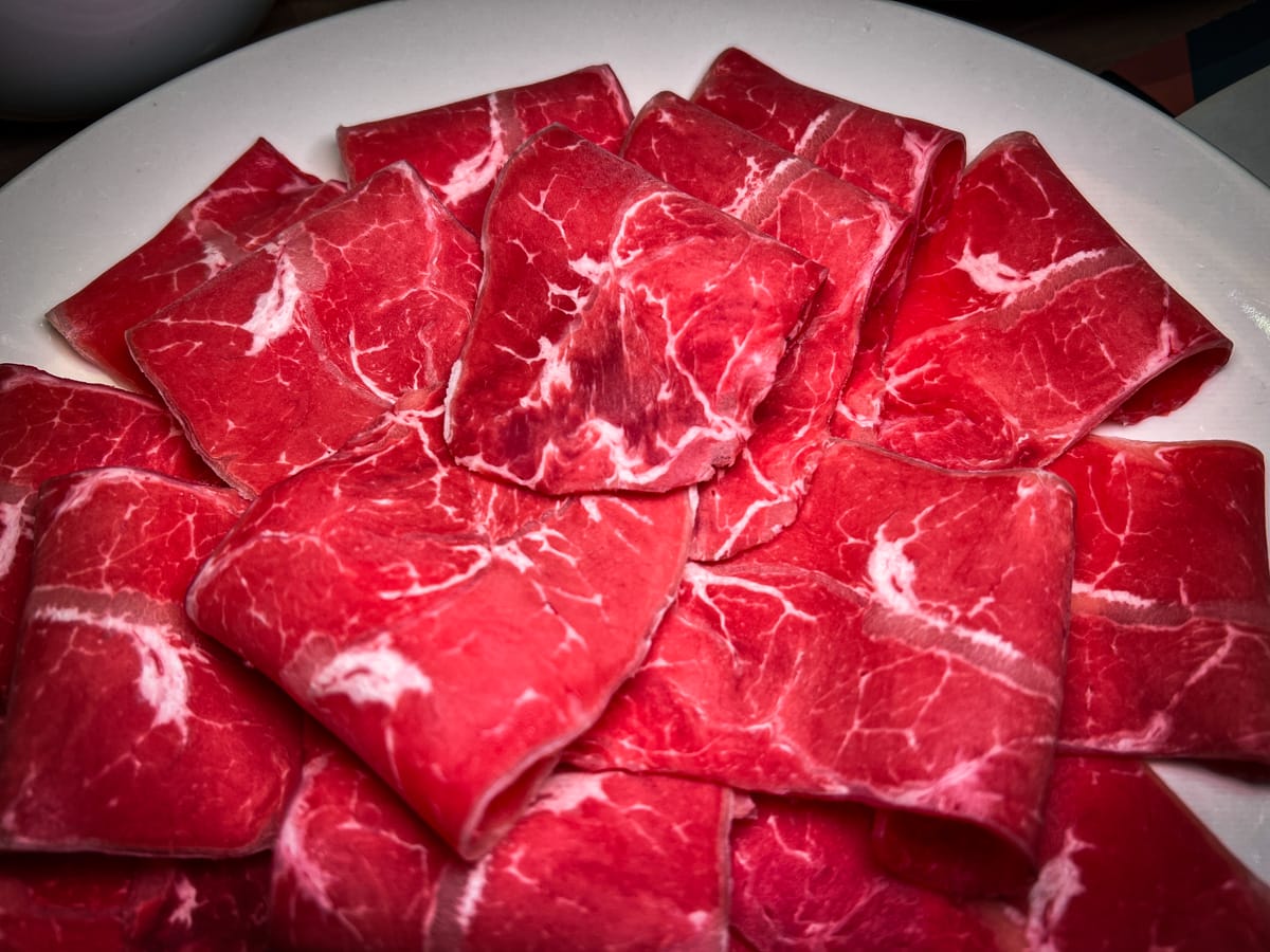 【汆食 作伙鍋】台北晴光市場火鍋推薦，嚴選最新鮮食材與特色湯底，提供獨立包廂的台北中山火鍋，民權西路站親子餐廳
