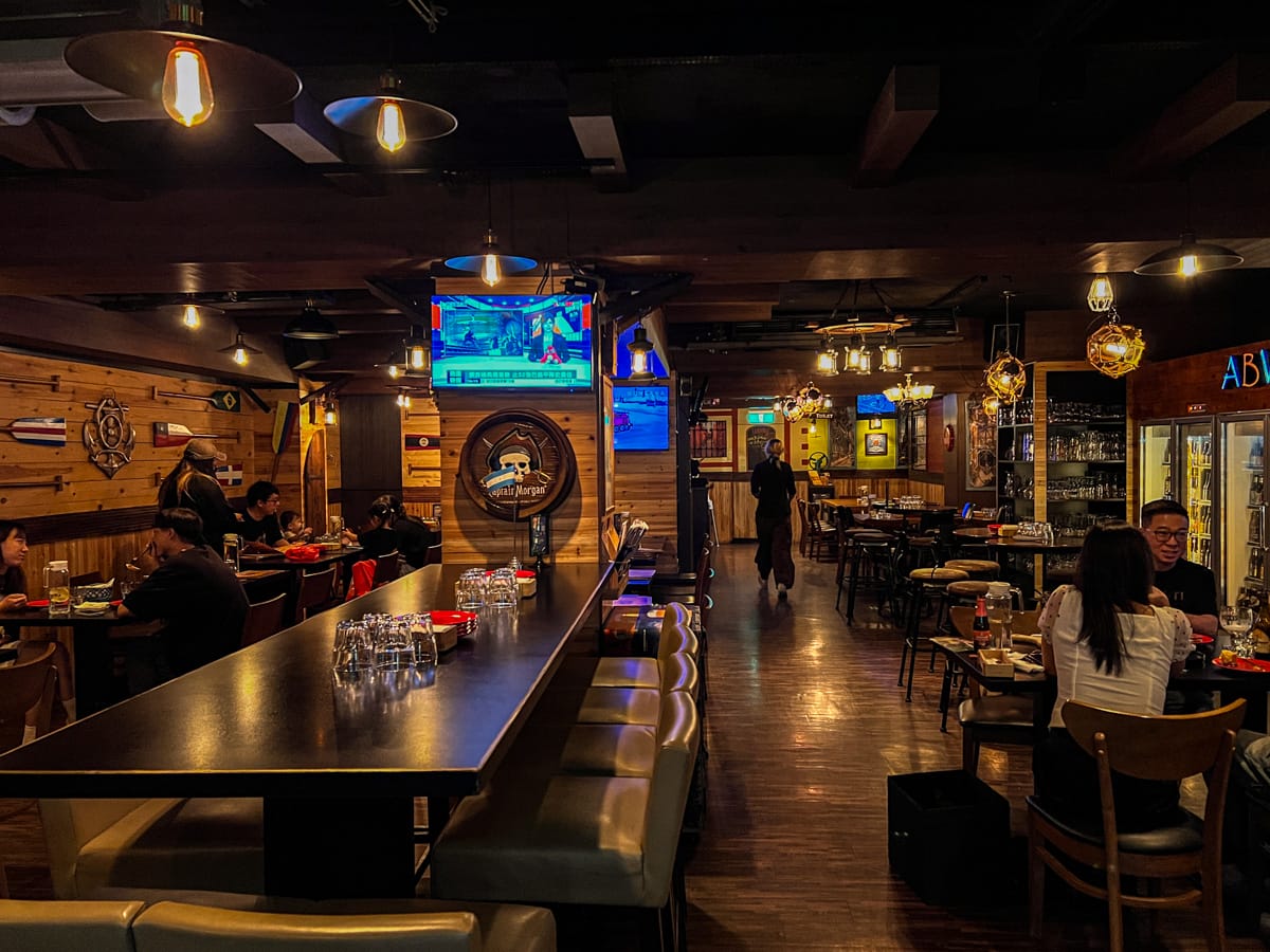 【ABV 加勒比海餐酒館】台北東區特色餐酒館推薦，人氣必吃中南美洲烤肉，正宗加勒比海美食饗宴！台北東區聚會餐廳新地標