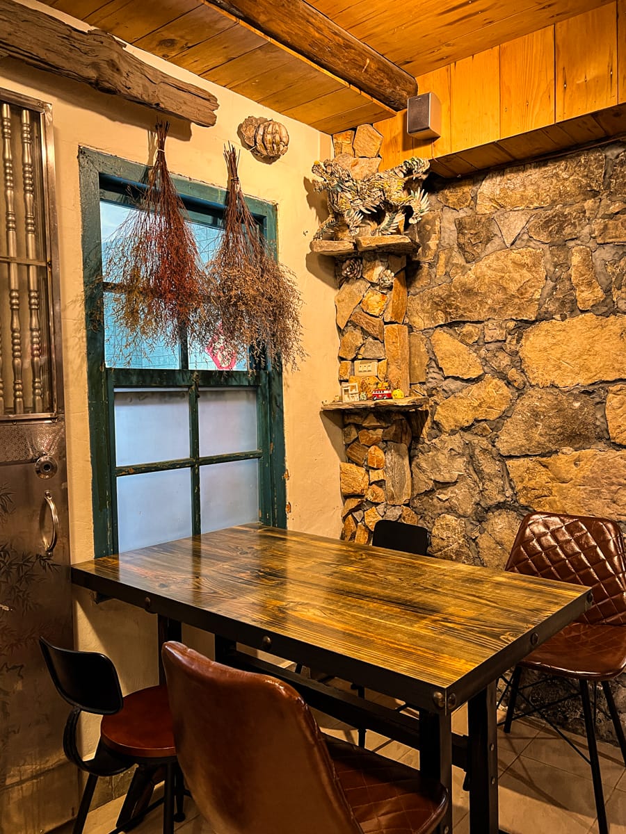 【淂藝洋行】九份百年老屋餐廳美食推薦,人氣必吃早午晚餐與下午茶,台灣茶霜淇淋超級好吃! - 第6張圖 【淂藝洋行】九份百年老屋餐廳美食推薦,人氣必吃早午晚餐與下午茶,台灣茶霜淇淋超級好吃!