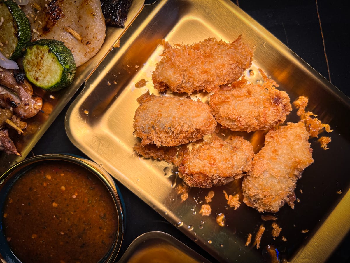 【宙匯燒烤】新竹車站前美食推薦,新竹最平價的居酒屋!獨家秘製醬汁一吃就圈粉,新竹宵夜小酌首選 - 第35張圖 【宙匯燒烤】新竹車站前美食推薦,新竹最平價的居酒屋!獨家秘製醬汁一吃就圈粉,新竹宵夜小酌首選
