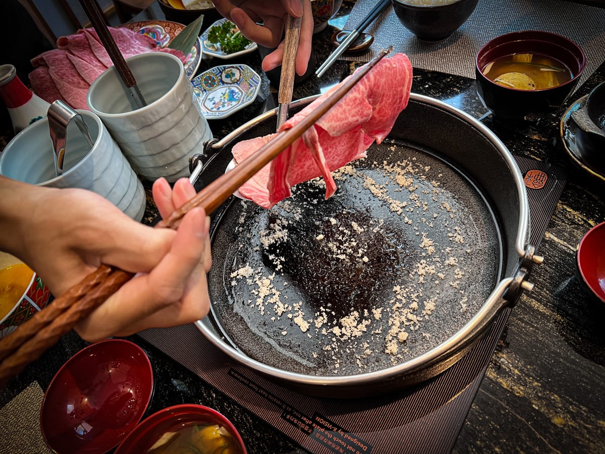 【橋山.壽喜燒】台北必吃日式頂級壽喜燒專門店,嚴選頂級肉品與新鮮食材,源自日本東京·人形町百年名店料理傳承! - 第34張圖 【橋山.壽喜燒】台北必吃日式頂級壽喜燒專門店,嚴選頂級肉品與新鮮食材,源自日本東京·人形町百年名店料理傳承!