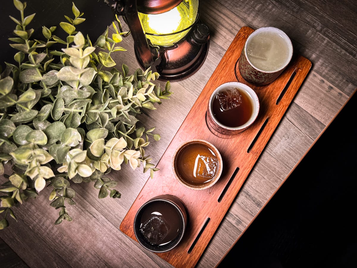 【逸茶酒室】九份景觀酒吧推薦,特色必點原創台灣茶調酒,從早開到晚的九份人氣聚會餐廳! - 第22張圖 【逸茶酒室】九份景觀酒吧推薦,特色必點原創台灣茶調酒,從早開到晚的九份人氣聚會餐廳!