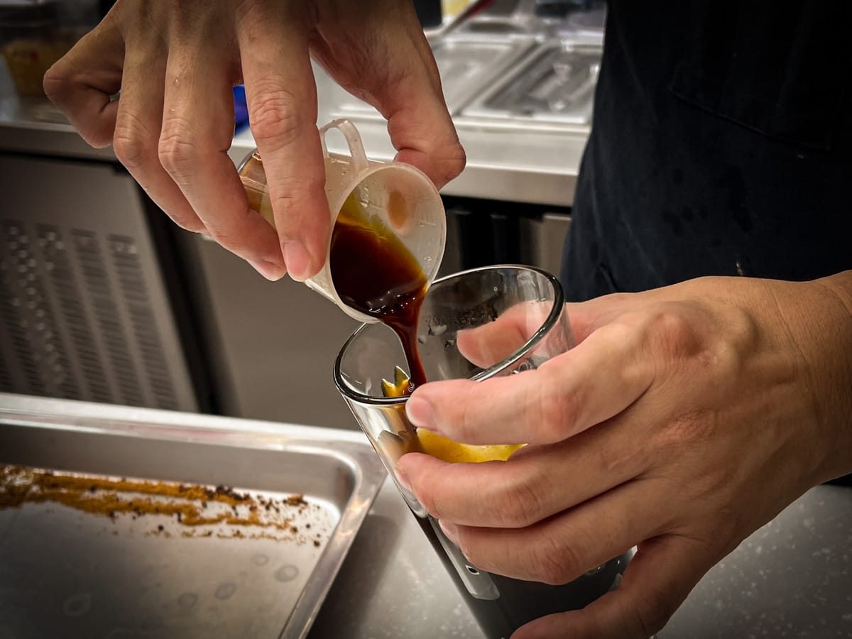 【幸福搖搖】西門町必喝的人氣珍珠奶茶!全台首創飲料自助加料!台灣旅遊首選排隊珍珠奶茶網紅名店 - 第18張圖 【幸福搖搖】西門町必喝的人氣珍珠奶茶!全台首創飲料自助加料!台灣旅遊首選排隊珍珠奶茶網紅名店