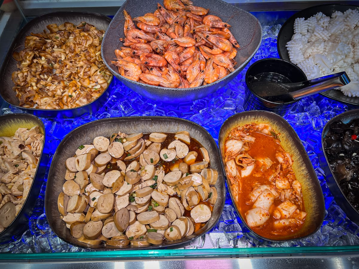 【饗厚牛排】桃園吃到飽美食推薦,399元起享用超豐盛義式百匯自助吧,加59元起就有牛排!桃園聚餐熱門餐廳! - 第39張圖 【饗厚牛排】桃園吃到飽美食推薦,399元起享用超豐盛義式百匯自助吧,加59元起就有牛排!桃園聚餐熱門餐廳!