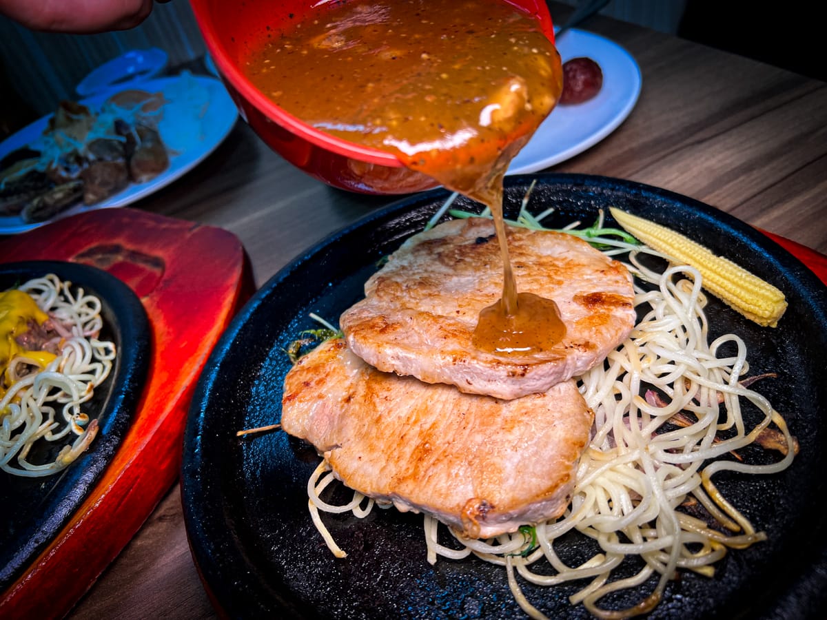 【饗厚牛排】桃園吃到飽美食推薦,399元起享用超豐盛義式百匯自助吧,加59元起就有牛排!桃園聚餐熱門餐廳! - 第68張圖 【饗厚牛排】桃園吃到飽美食推薦,399元起享用超豐盛義式百匯自助吧,加59元起就有牛排!桃園聚餐熱門餐廳!