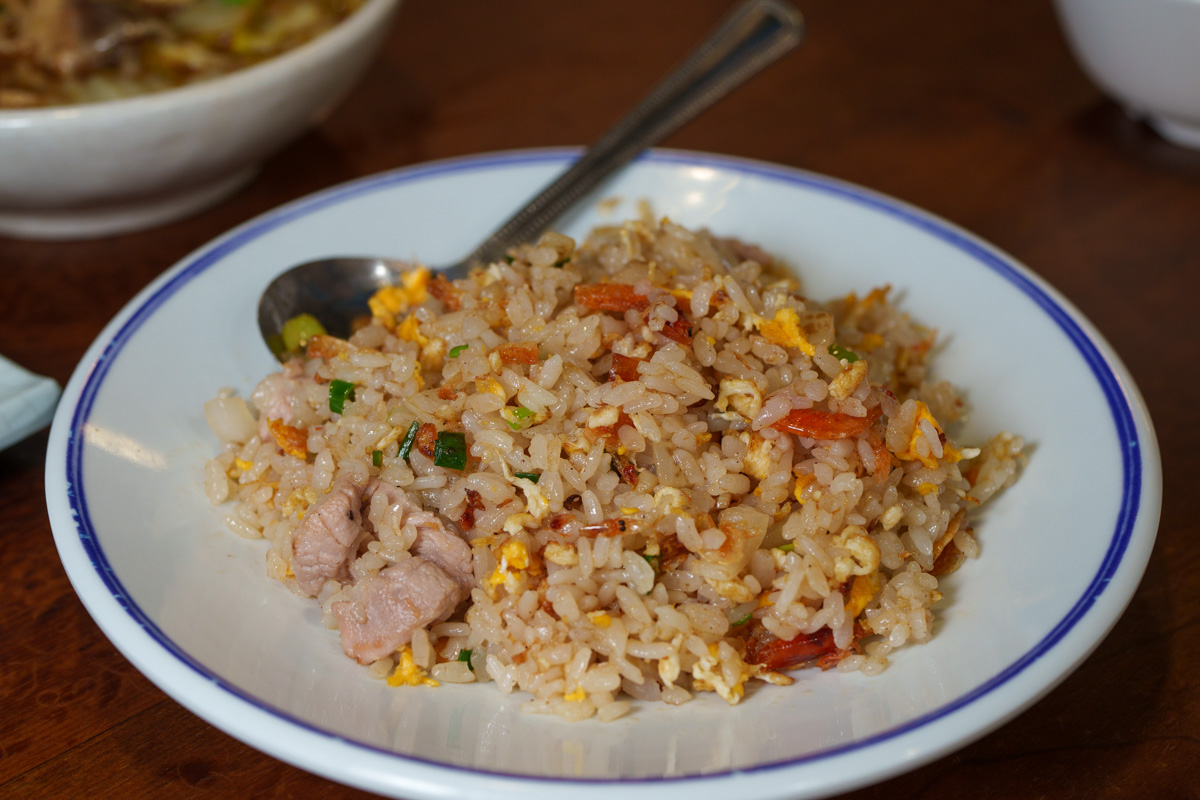 【喫飯食堂】台北永康街美食推薦,座無虛席的台式料理排隊名店!小團體也能聚餐的老字號台菜餐廳 - 第26張圖 【喫飯食堂】台北永康街美食推薦,座無虛席的台式料理排隊名店!小團體也能聚餐的老字號台菜餐廳