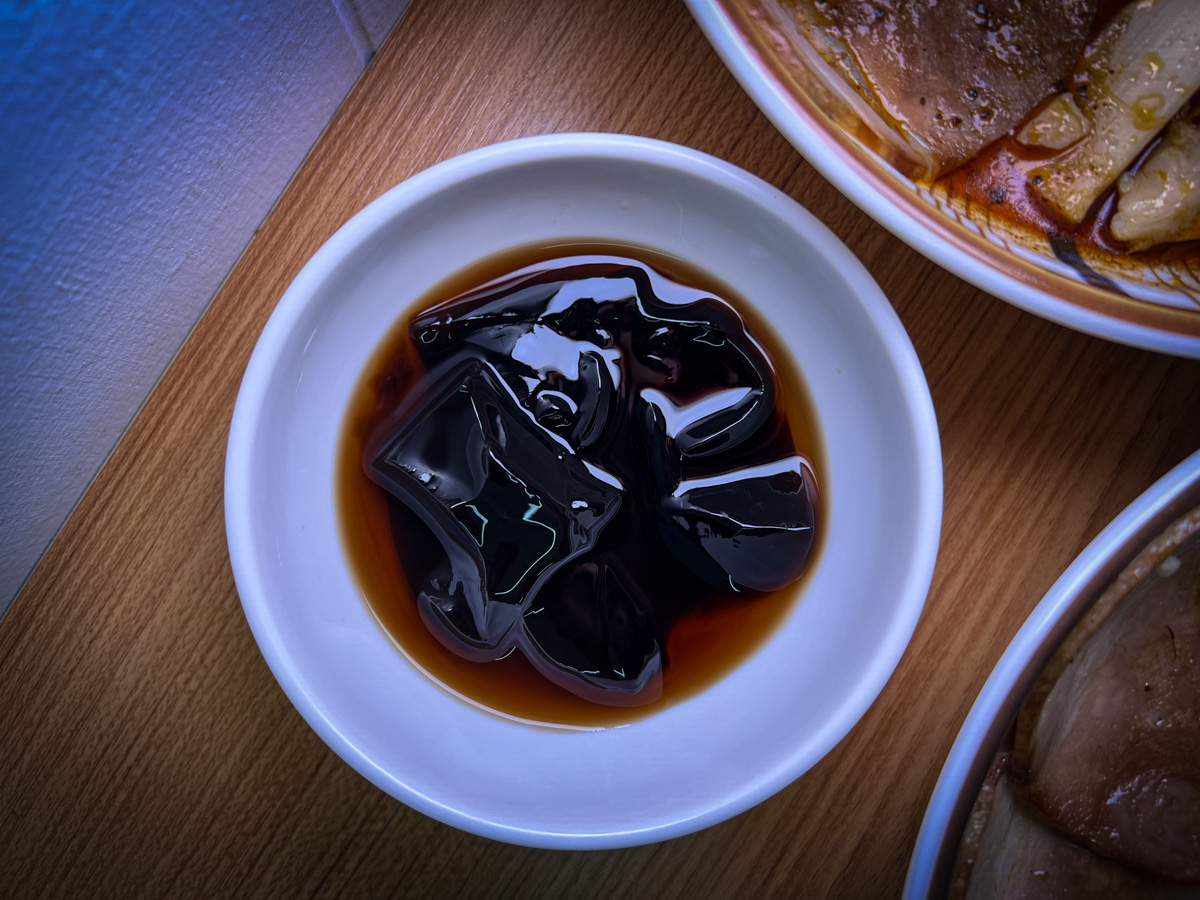 【好呷拉麵/原何家拉麵】板橋超人氣拉麵推薦，145元起無限續麵及甜點吃到飽，新北最高CP值的排隊拉麵名店！
