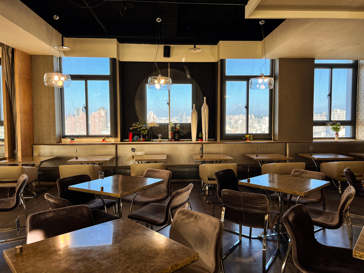 【碧根逢甲酒店】台中逢甲質感飯店住宿推薦,附中西自助式早餐Buffet,多種房型的唯美白派風格建築設計! - 第43張圖 【碧根逢甲酒店】台中逢甲質感飯店住宿推薦,附中西自助式早餐Buffet,多種房型的唯美白派風格建築設計!