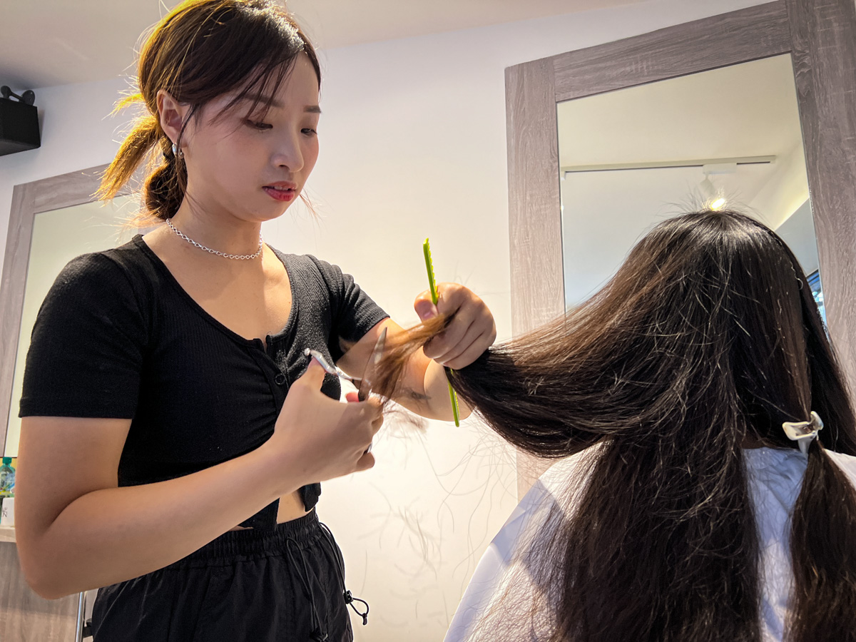 【MOVE Salon】板橋染燙髮推薦,頂級剪燙染護的專業髮廊!板橋巷廊裡最得你心的髮廊,最高品質美髮體驗 - 第24張圖 【MOVE Salon】板橋染燙髮推薦,頂級剪燙染護的專業髮廊!板橋巷廊裡最得你心的髮廊,最高品質美髮體驗