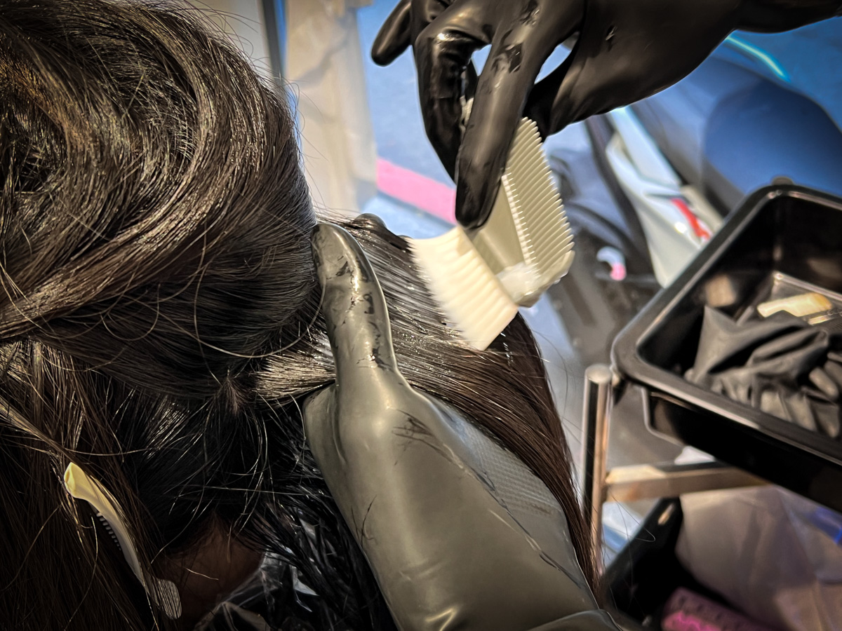 【MOVE Salon】板橋染燙髮推薦,頂級剪燙染護的專業髮廊!板橋巷廊裡最得你心的髮廊,最高品質美髮體驗 - 第29張圖 【MOVE Salon】板橋染燙髮推薦,頂級剪燙染護的專業髮廊!板橋巷廊裡最得你心的髮廊,最高品質美髮體驗