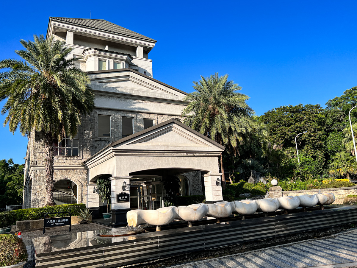 【煙波大飯店 新竹湖濱館】新竹住宿推薦，全台最好吃飯店早午餐！2300坪飯店設施享受歡樂時光，歐式典雅與現代簡約的質感裝潢設計