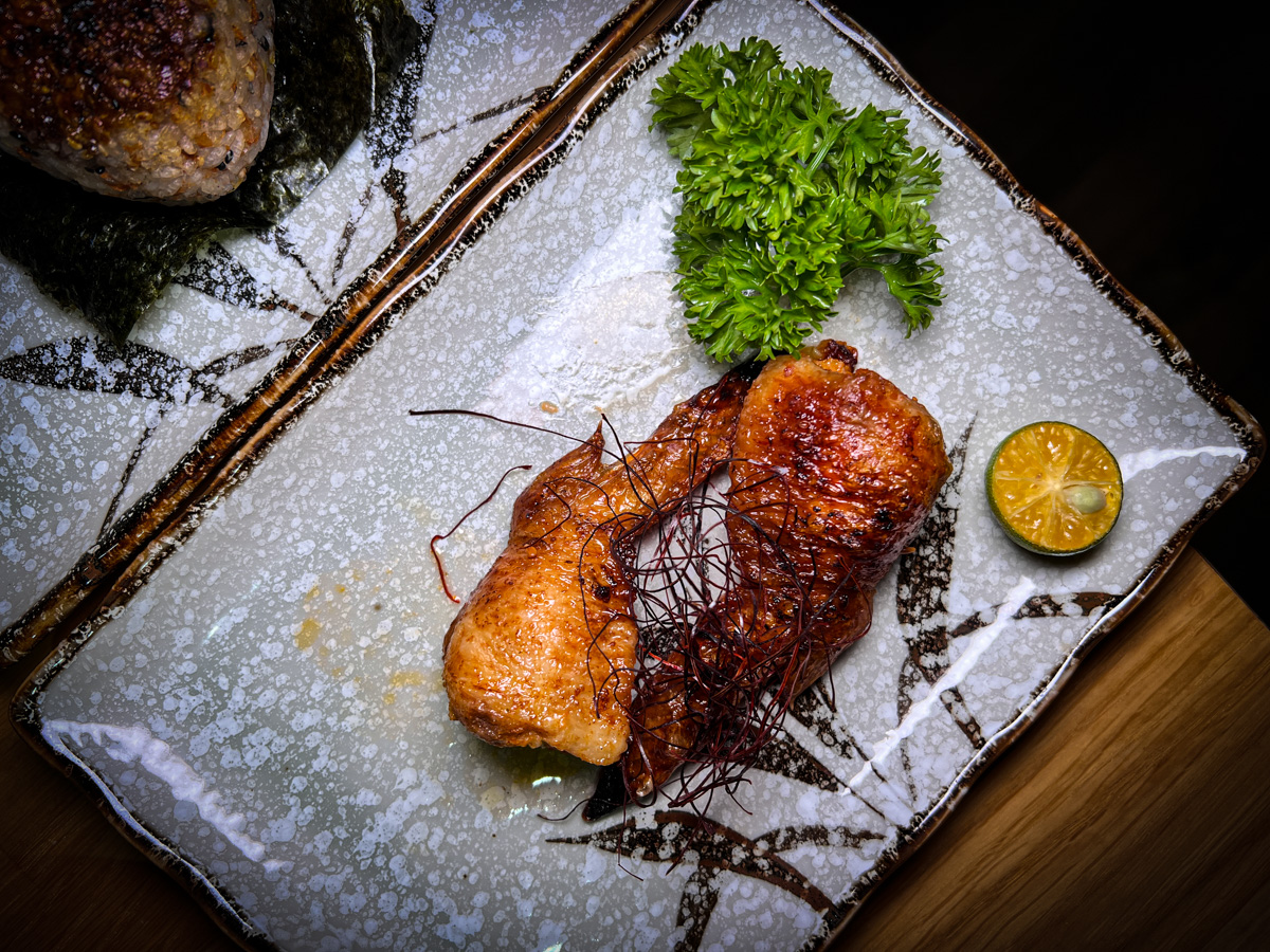 【邁燜 Mine Men】新竹竹北平價居酒屋美食推薦，精緻串燒烤物與特色創意料理，餐點份量竟然比北部多一倍！