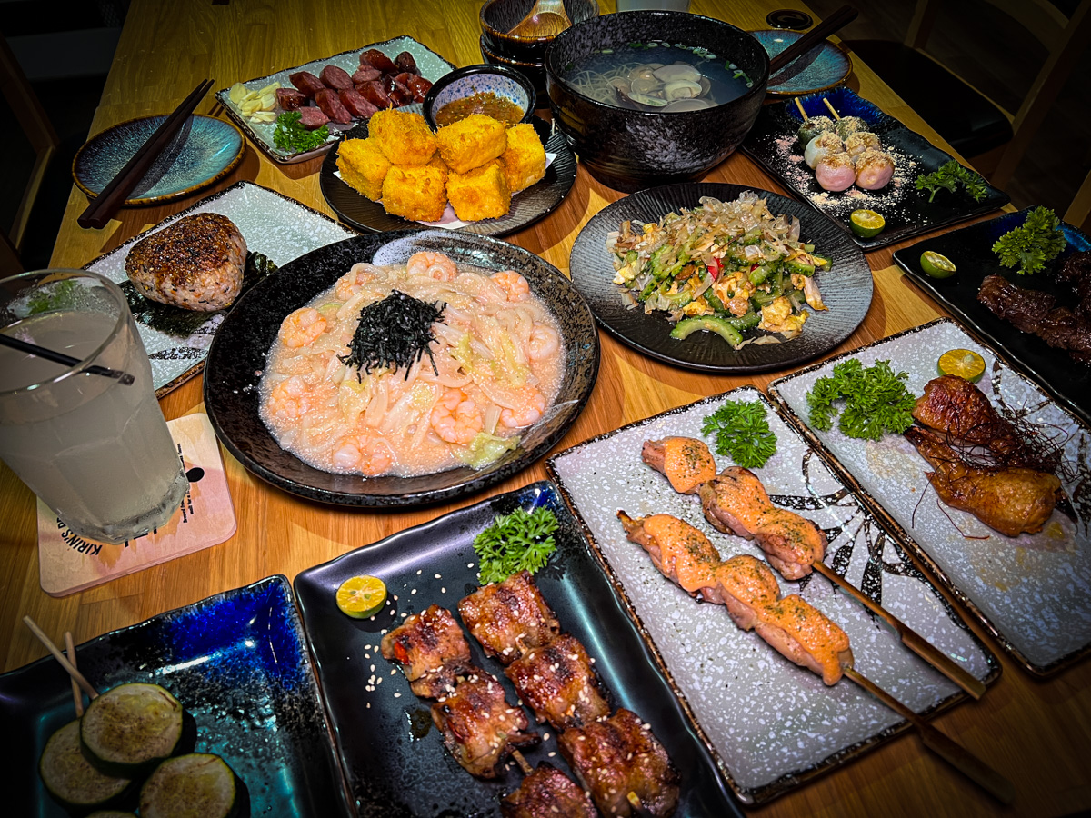 【邁燜 Mine Men】新竹竹北平價居酒屋美食推薦，精緻串燒烤物與特色創意料理，餐點份量竟然比北部多一倍！