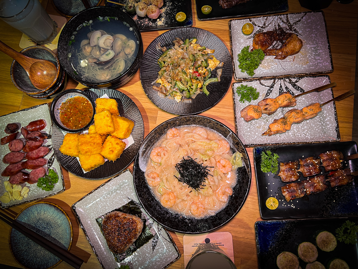 【邁燜 Mine Men】新竹竹北平價居酒屋美食推薦，精緻串燒烤物與特色創意料理，餐點份量竟然比北部多一倍！