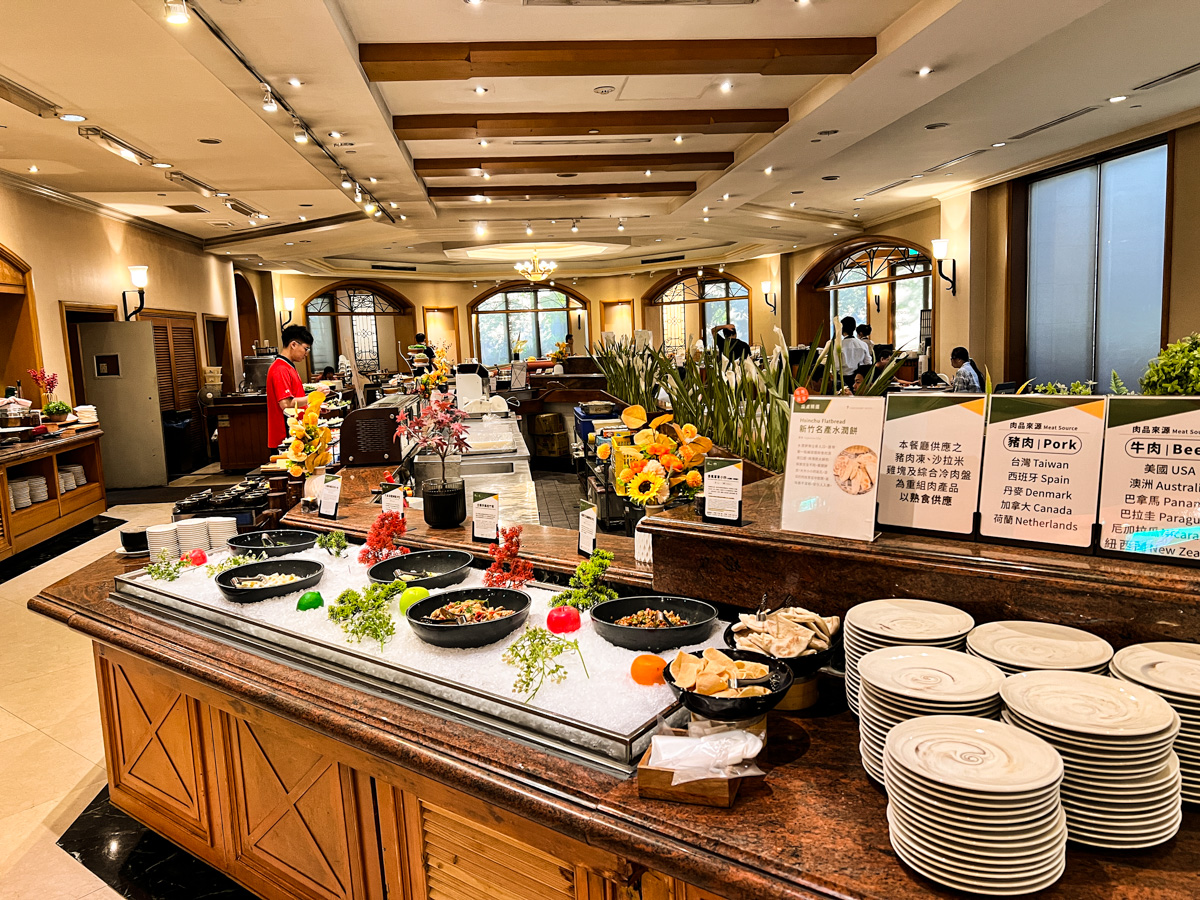 【煙波大飯店 新竹湖濱館】新竹住宿推薦，全台最好吃飯店早午餐！2300坪飯店設施享受歡樂時光，歐式典雅與現代簡約的質感裝潢設計
