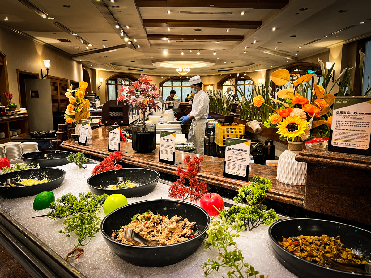 【煙波大飯店 新竹湖濱館】新竹住宿推薦，全台最好吃飯店早午餐！2300坪飯店設施享受歡樂時光，歐式典雅與現代簡約的質感裝潢設計