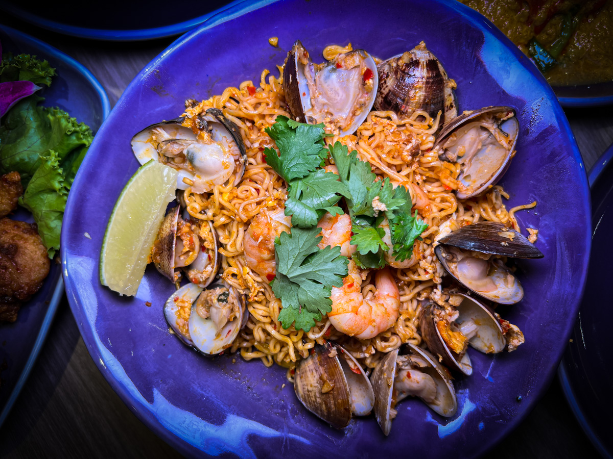 【NARA Thai Cuisine】桃園華泰名品城美食推薦，正宗道地泰國料理美食饗宴，連續三年榮獲米其林推薦泰國餐廳！