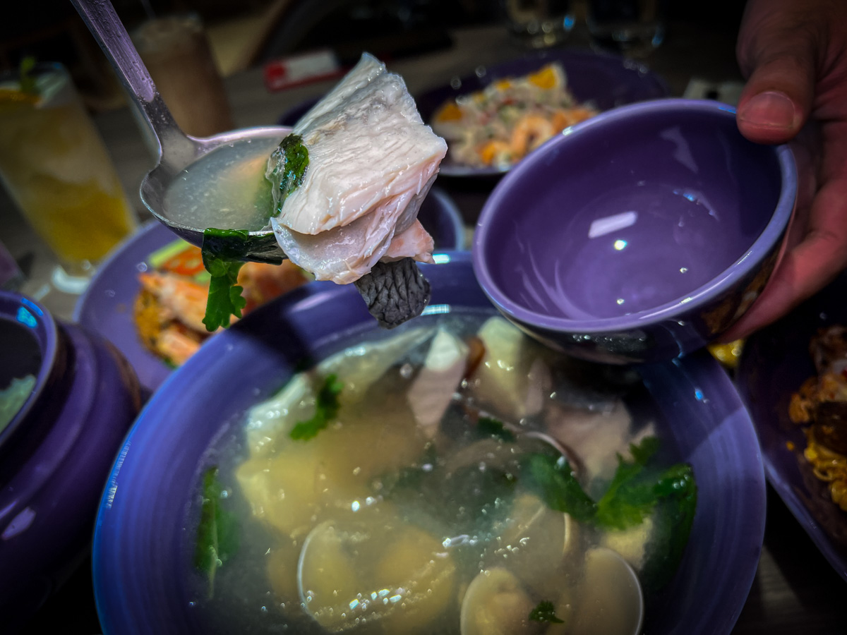 【NARA Thai Cuisine】桃園華泰名品城美食推薦，正宗道地泰國料理美食饗宴，連續三年榮獲米其林推薦泰國餐廳！